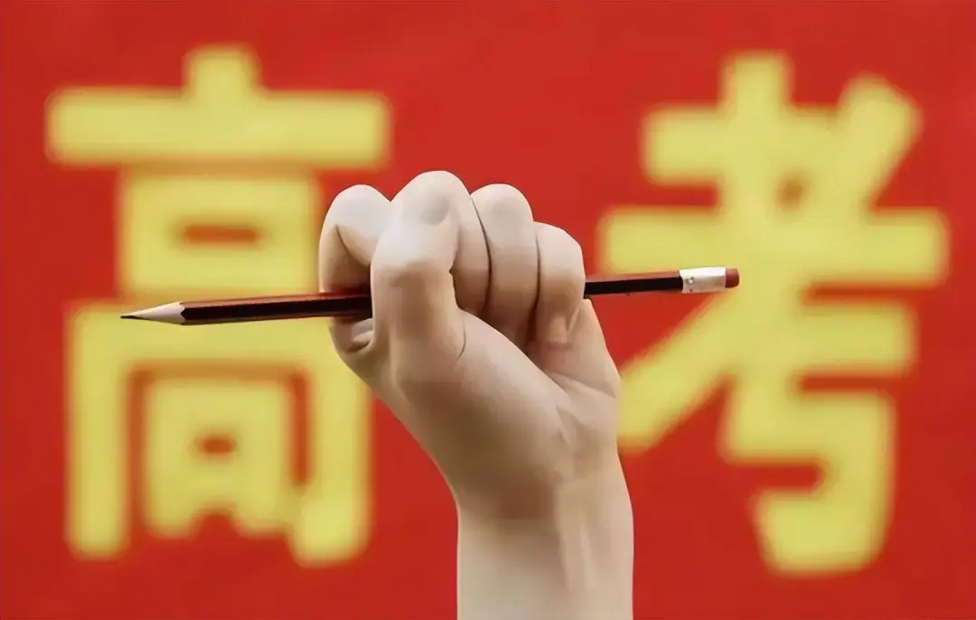 高考后火速留学新加坡！双路径升学指南，最快9月入学
